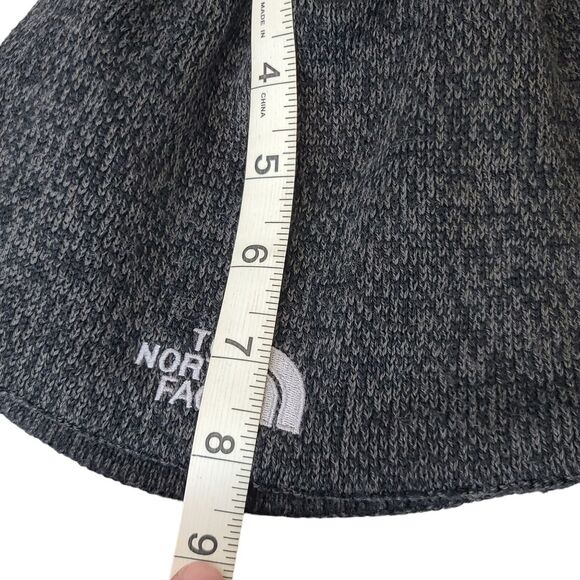 The North Face Ebroidered Logo Beanie Hat Unisex - Picture 5 of 8